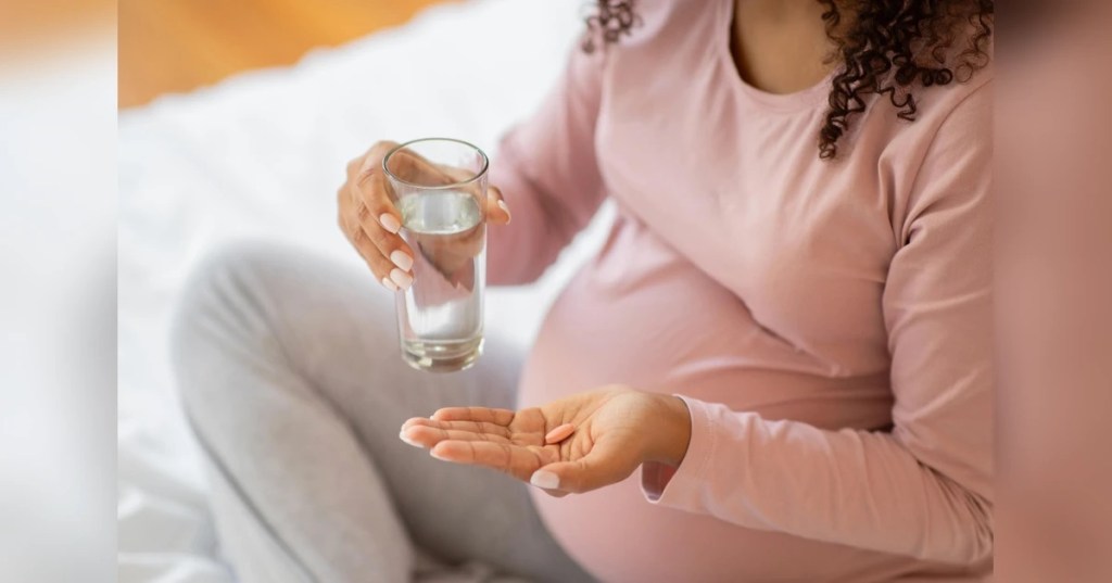 Más sobre Acetaminofen y embarazo : PRIMO NON&nbsp;NOCERE